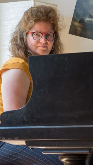 begin to... ein Piano-live-Album aus Begegnungen