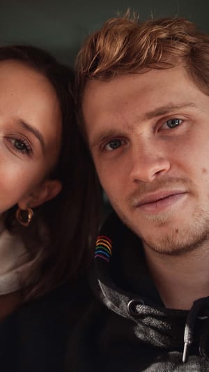 Hoodies mit Haltung Youth★United Apparel