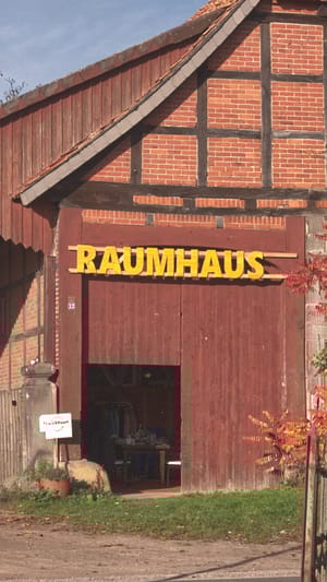 RaumHaus eG wandelt Scheunen in Zukunftsort