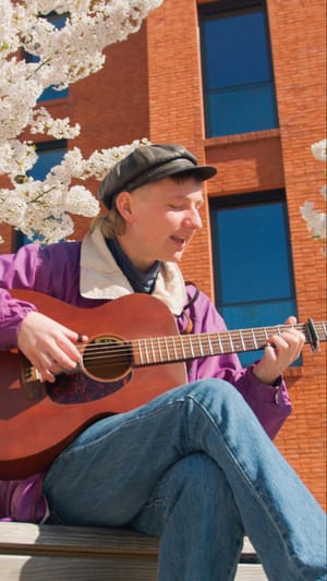 David Lübke: Wo der Mond die Erde küsst