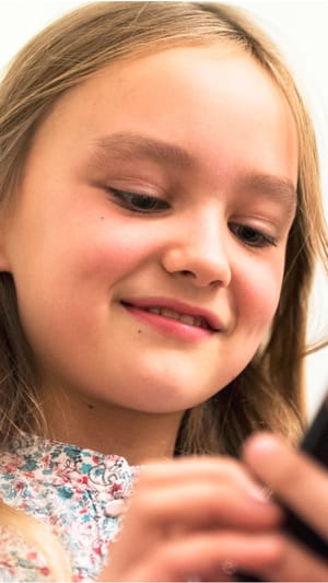 Mit WhatsApp gegen Depression bei Kindern