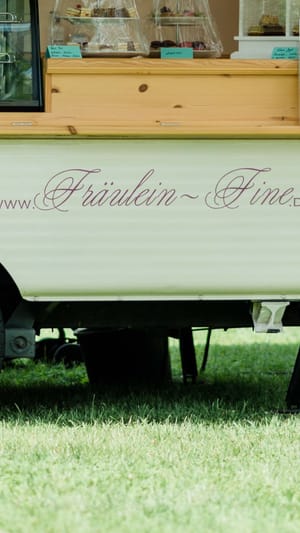 Fine\'st Eis&Wein - Oldtimer Eis- und Weinbar