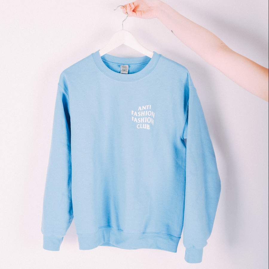 Anti Fashion Fashion Club ReUse Merch Sweater Kleiderei Berlin